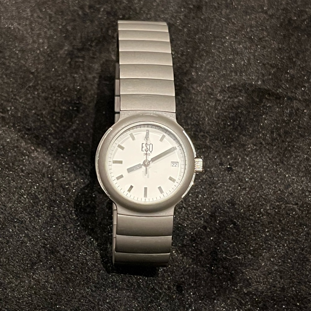 🌙 B137 - ESQ by Movado Women's Aquarius Titanium Watch